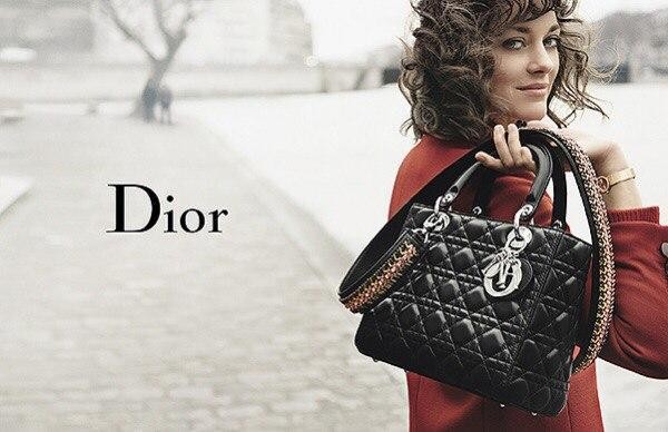 senhora-dior-bolsa-888