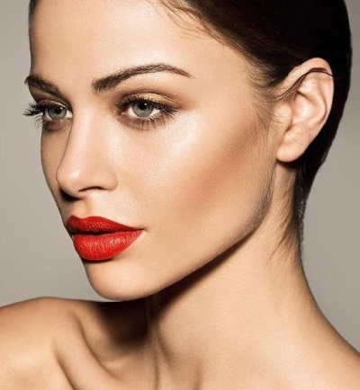 red-lips-888