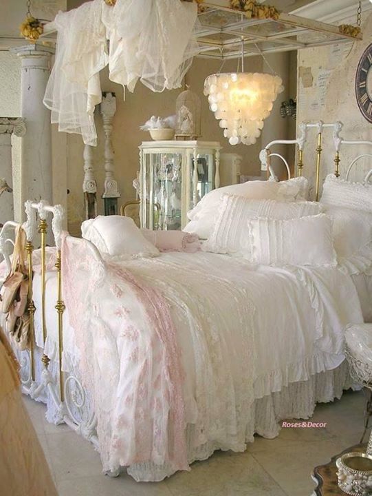 การตกแต่งภายในในรูปแบบของ -shabby -chic- the- best- ideas-555-39