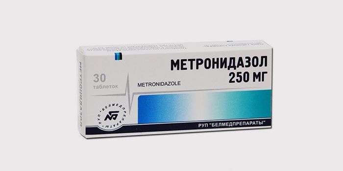 Antibiotic Metronidazole for the treatment of facial demodecosis