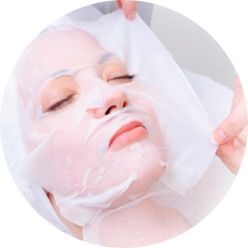 Hyaluronic acid masks: quick rejuvenation or cheating?