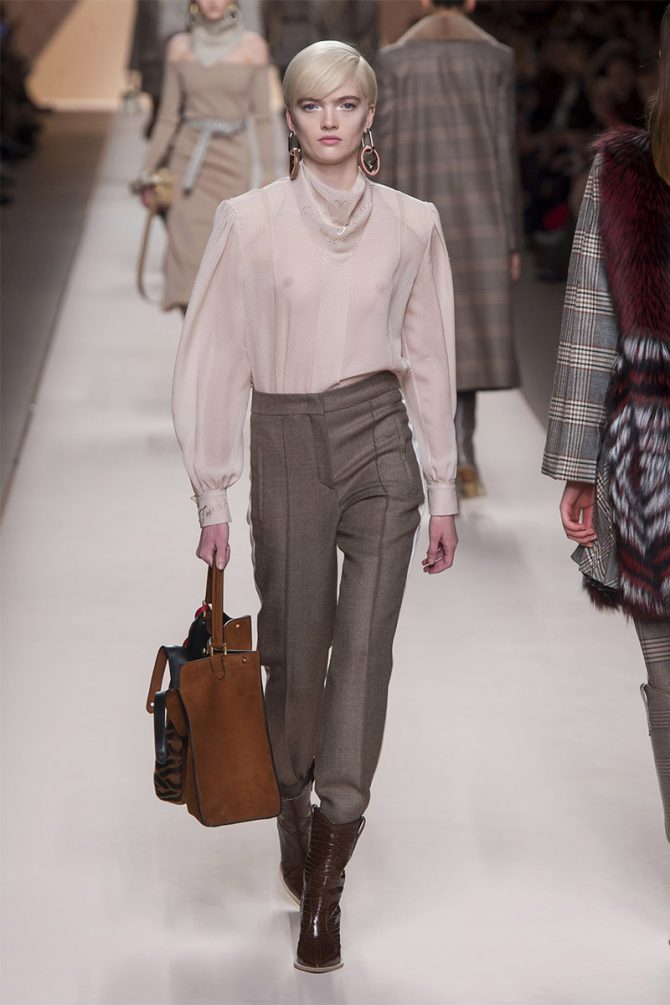 แฟชั่น _ กางเกง _ fall_winter_ 2019_fendi