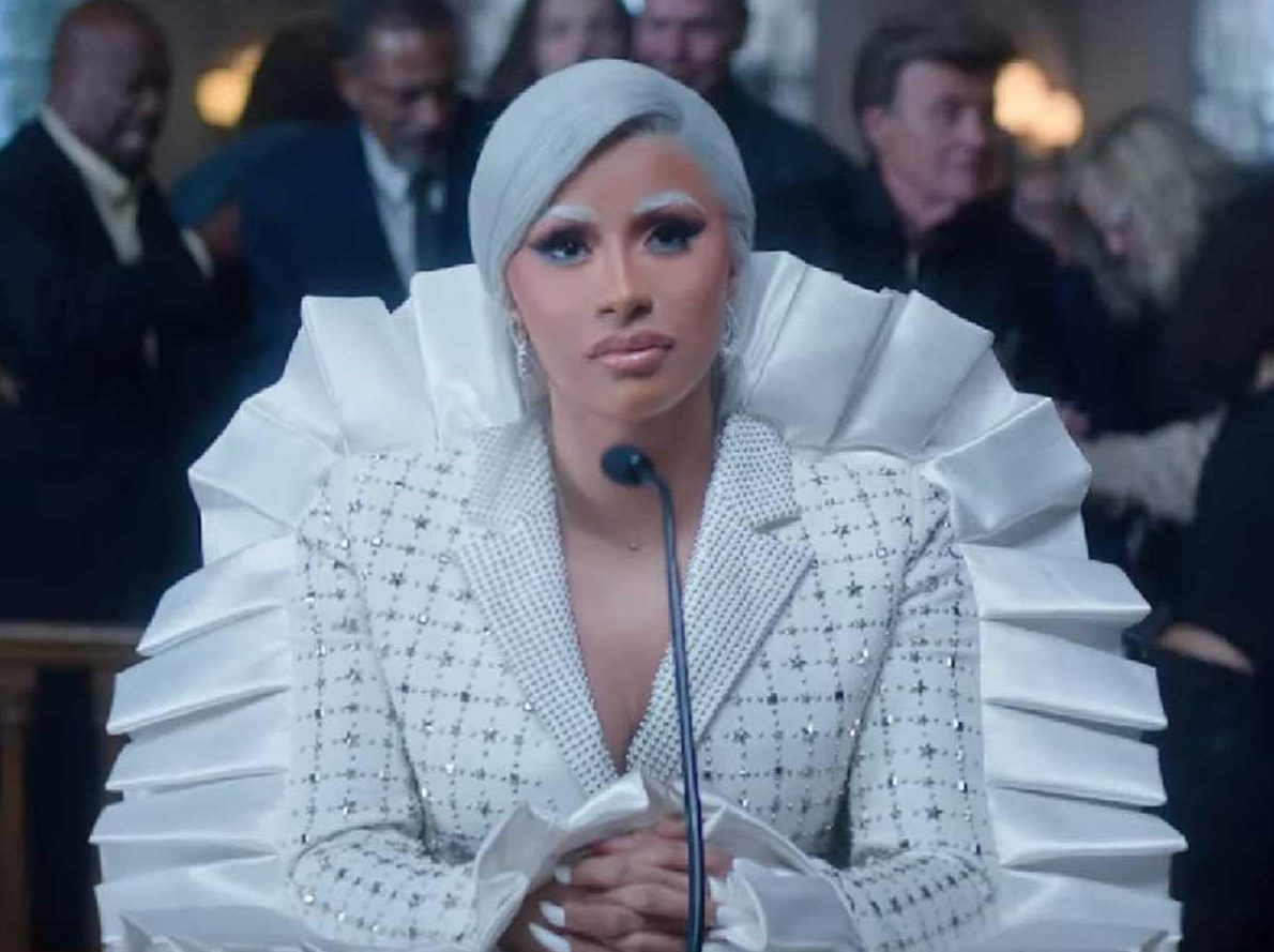 Cardi-B- nowy- wideo- Press-7- 