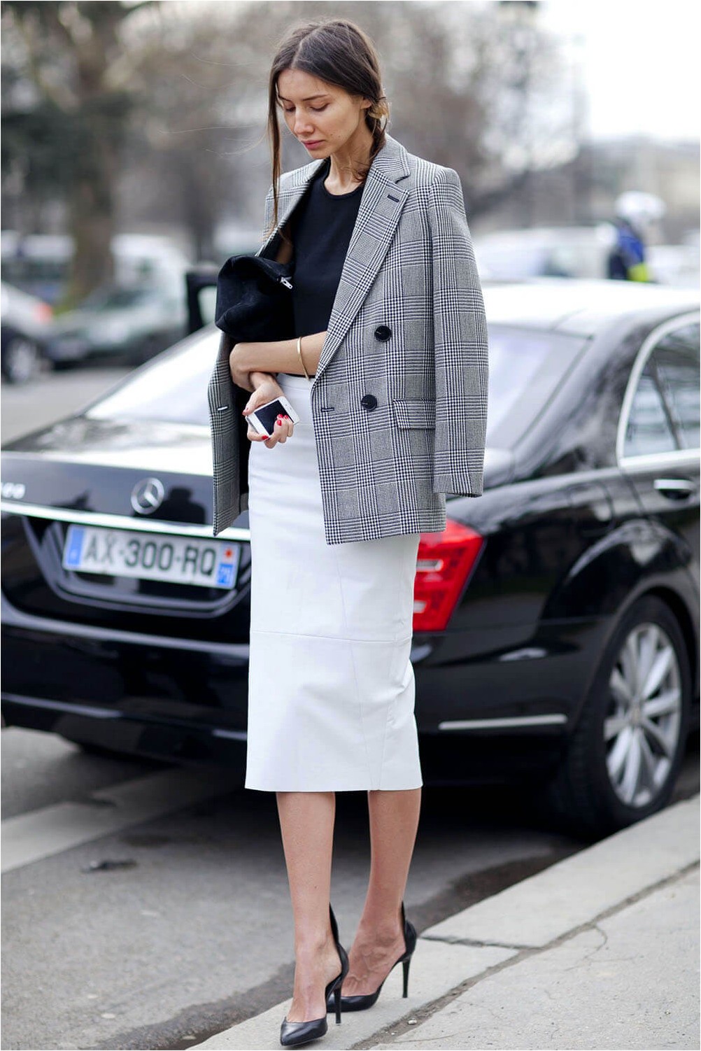 Business style with pencil skirt.