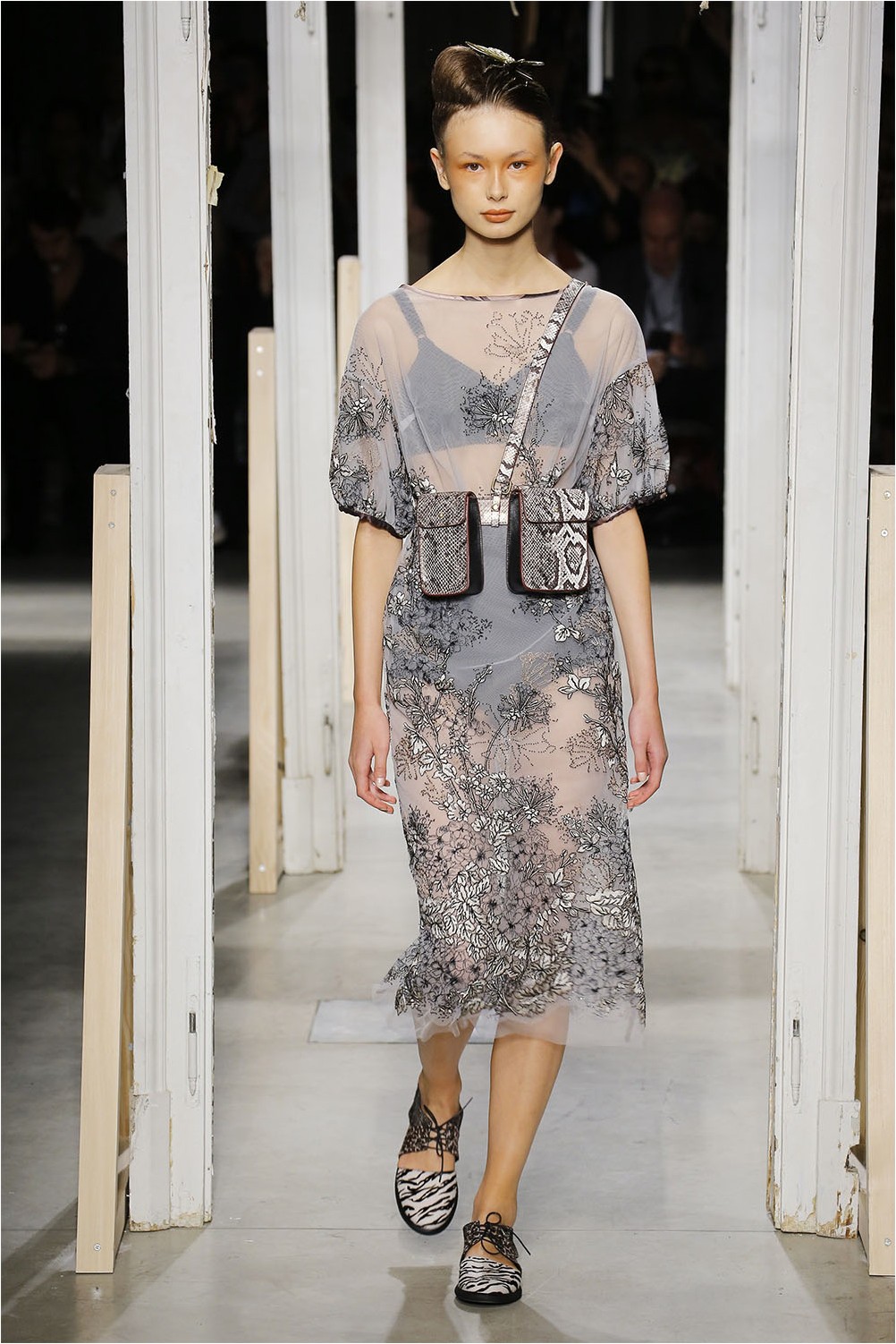 Vestido con bordados Antonio Marras