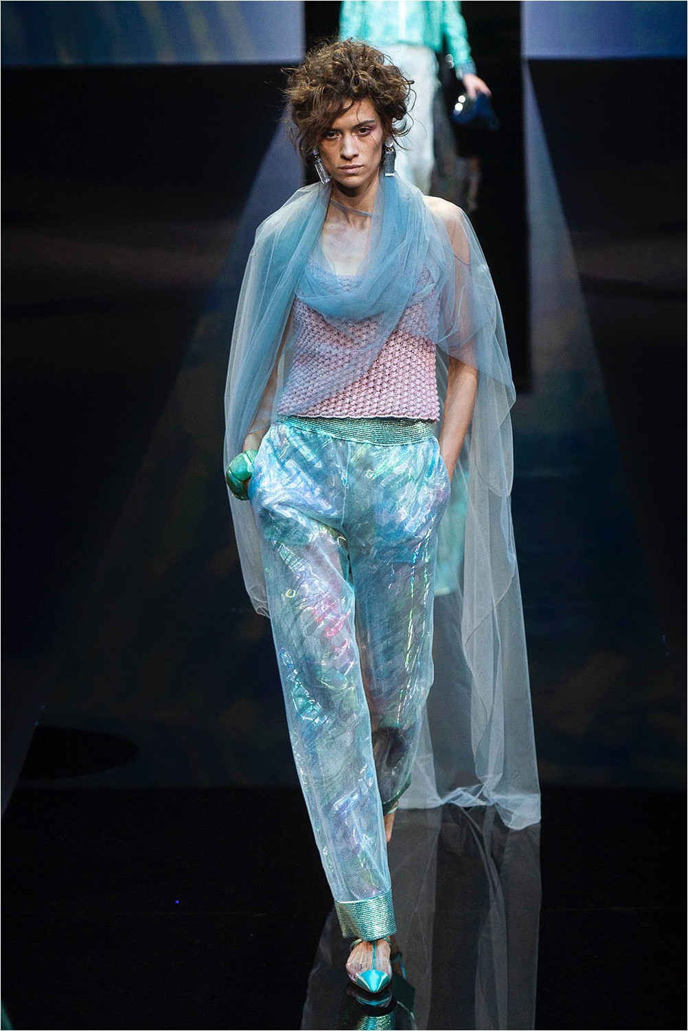 Pantalones brillantes de Giorgio Armani