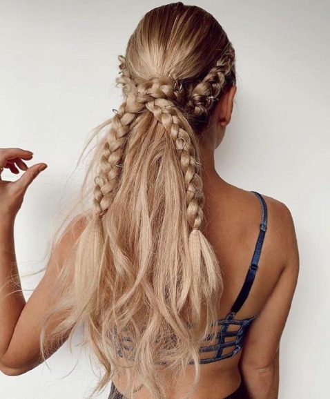 100+ Long Hairstyles To Choose From In 2020-34